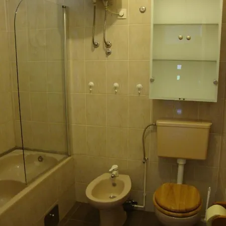 Διαμέρισμα With A Parking Space Seget Donji, - 11524 Τρογκίρ