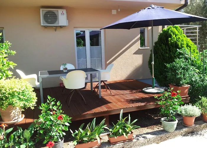 公寓 With A Parking Space Seget Donji, - 11524 *